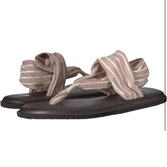 Sanuk Shoes - Women’s Sankuk Sandals